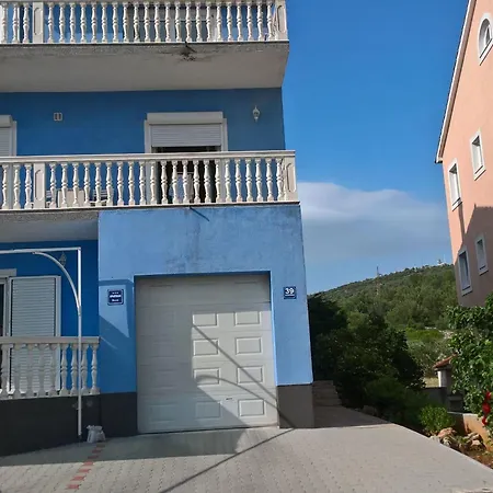 Komfortable- Modern Eingerichtete By Interhome Apartment *