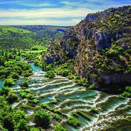 Komfortable- Modern Eingerichtete By Interhome Appartement *