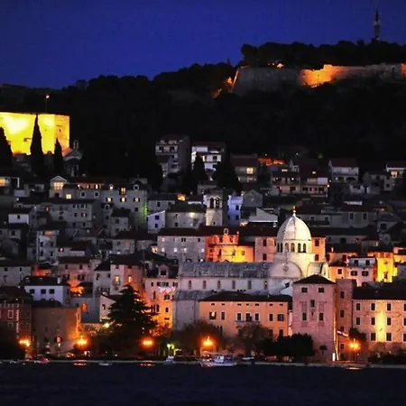 Appartement Komfortable- Modern Eingerichtete By Interhome Šibenik