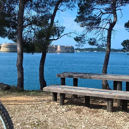 Appartement Komfortable- Modern Eingerichtete By Interhome