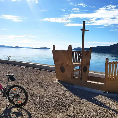 Komfortable- Modern Eingerichtete By Interhome *