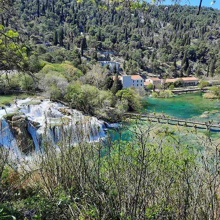 Appartement Komfortable- Modern Eingerichtete By Interhome