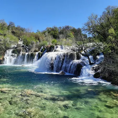 Appartement Komfortable- Modern Eingerichtete By Interhome *