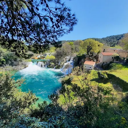 Komfortable- Modern Eingerichtete By Interhome Šibenik