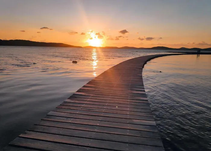 Komfortable- Modern Eingerichtete By Interhome דירה *