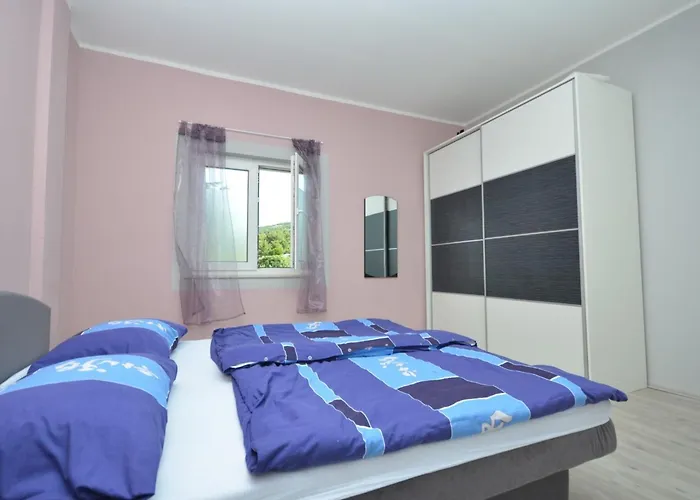 Komfortable- Modern Eingerichtete By Interhome * שיבניק