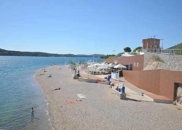 Komfortable- Modern Eingerichtete By Interhome * 希贝尼克