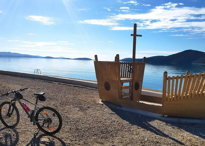 Komfortable- Modern Eingerichtete By Interhome *